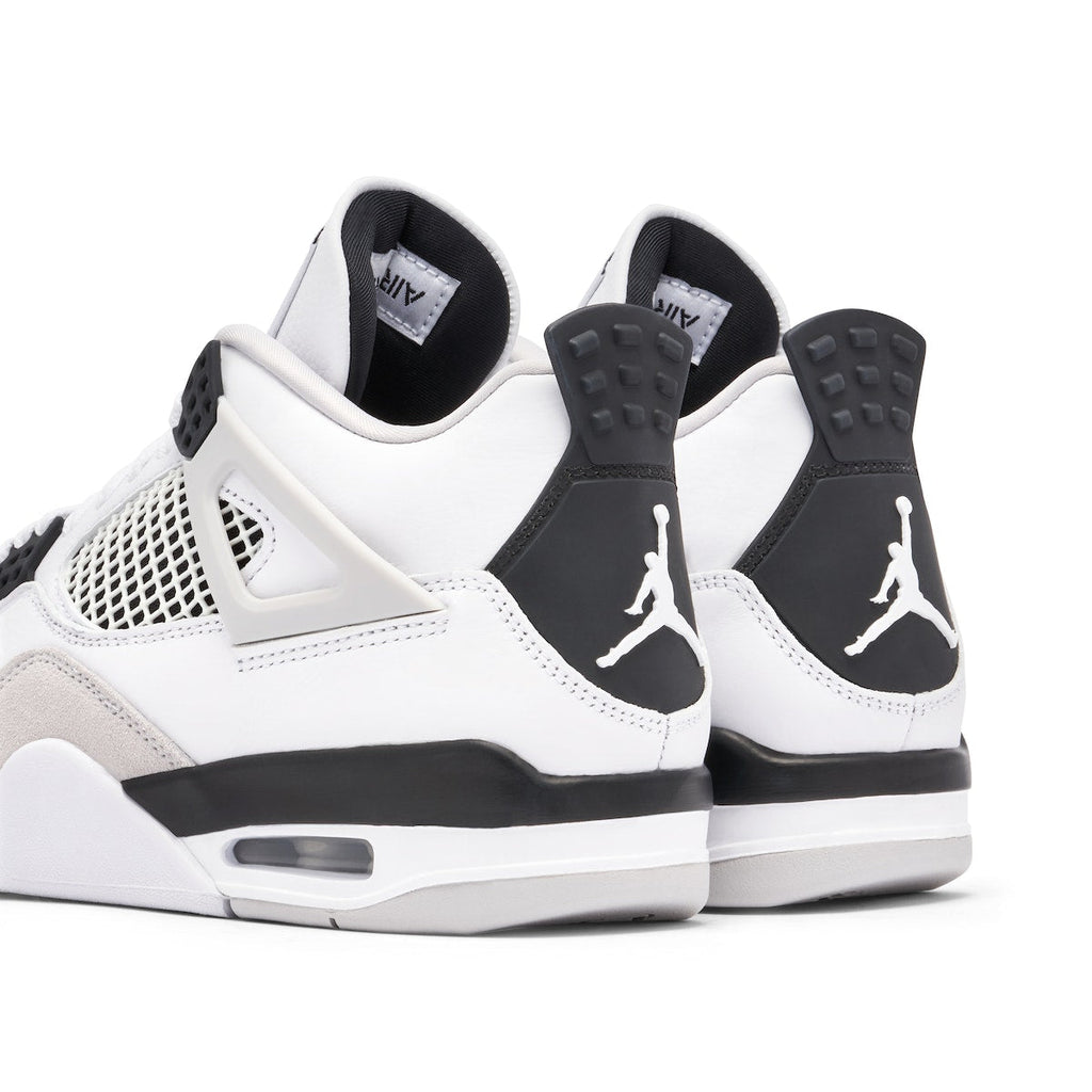 Air Jordan 4 Military